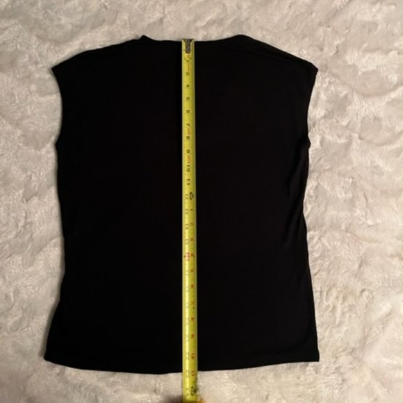 Reitman's The Short Cut Black Sleeveless Mock Wrap top Ladies Size S - Picture 6 of 9